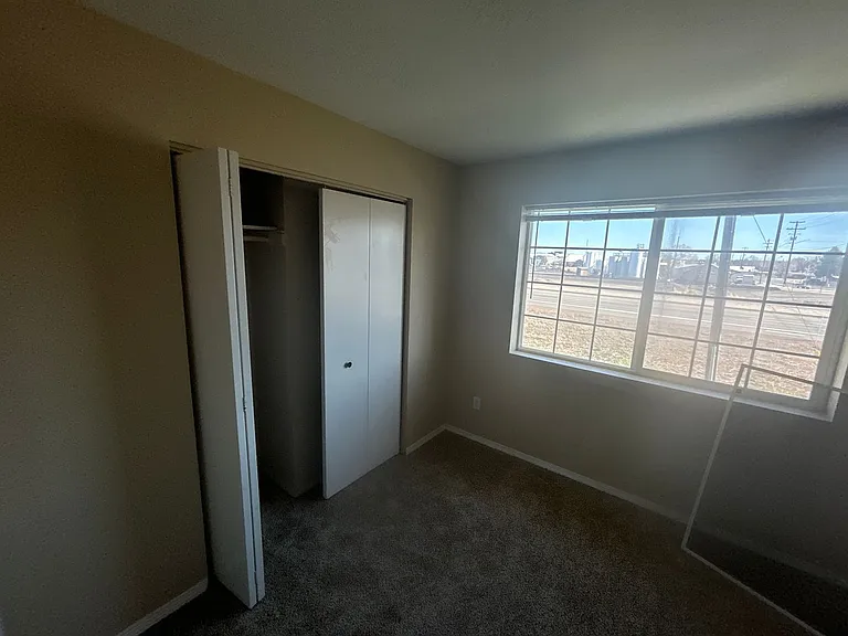 123 W Antler Ave — Photo 11