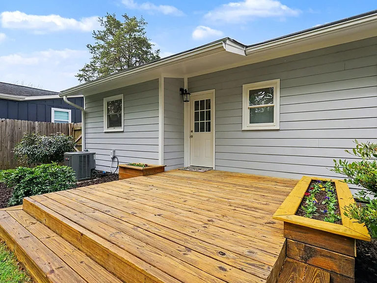 727 S State St — Photo 26