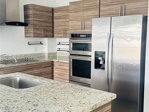 2nd image of 3653 SW 25th St