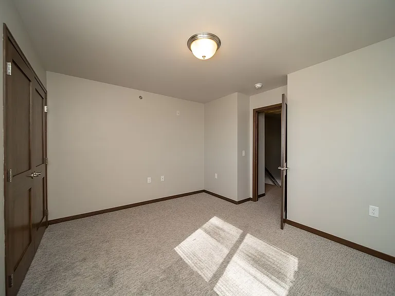 4802 S Hosta Ave — Photo 11