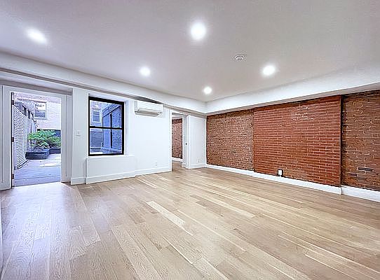 1st image of 142 W 87th St #B