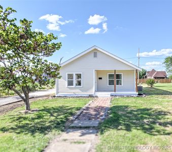 116 E Tahlequah Ave, Sulphur, OK, 73086