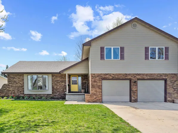 3608 Kingswood Pl, Waterloo, IA 50701