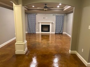 6041 Wisteria Ln, Jonesboro, AR 72404
