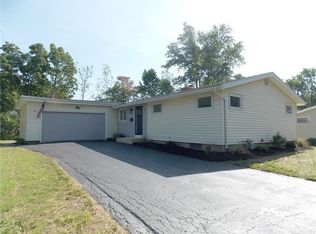 14 Ashley Dr, Rochester, NY 14620