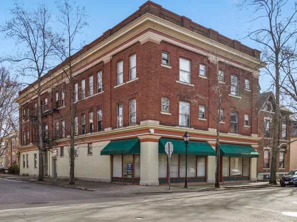 104 Brown St, Dayton, OH 45402