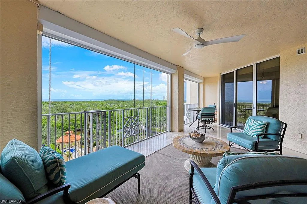 3 bed, 3.0 bath, 2700 sqft, $35,000 — Photo 3