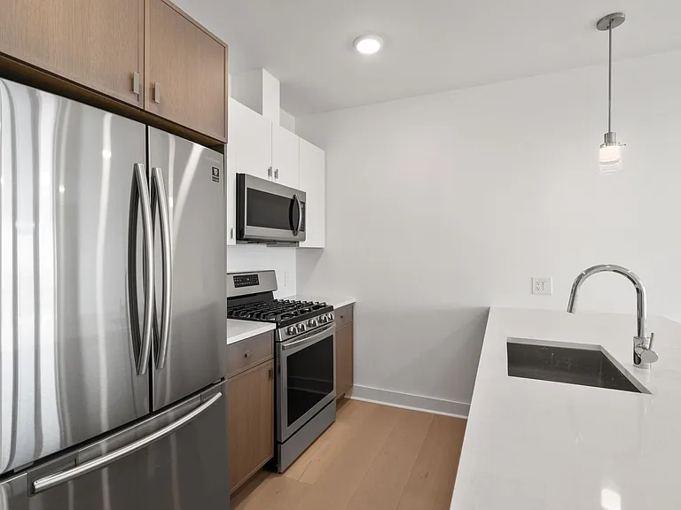The Bennington in Eastie — Photo 20