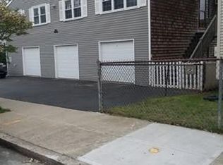 49 Earle St #B, Fall River, MA 02723