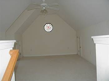 2nd image of 811 Woodsford Dr