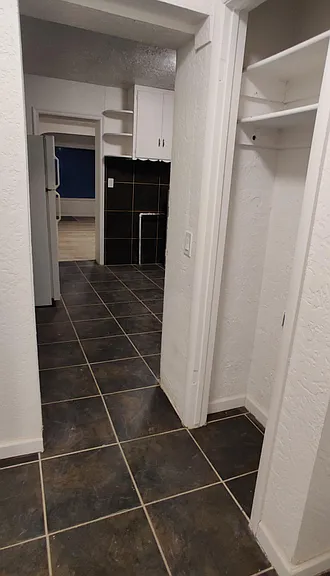 6401 S Redwood Rd — Photo 18