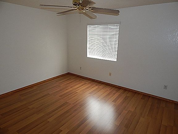2nd image of 18239 N 40th St Unit 147