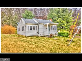 2836 Seven Valleys Rd, Glen Rock, PA 17327