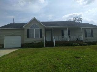 59 Forestdale Dr, Cameron, NC 28326