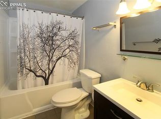 434 Valley Hi Cir APT B3, Colorado Springs, CO 80910