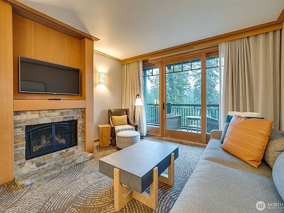 2nd image of 3600 Suncadia Trail #4010