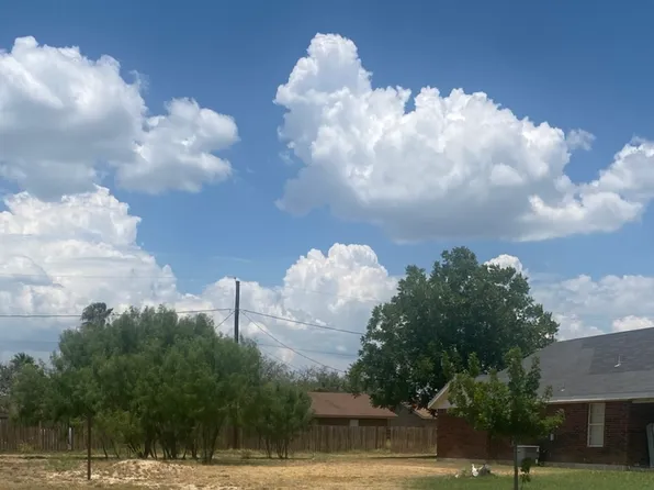 152 W Brazos St LOT 9, Uvalde, TX 78801
