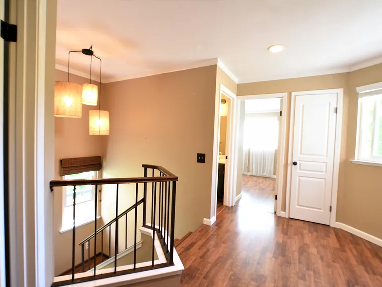 2137 Eilene Dr — Photo 9