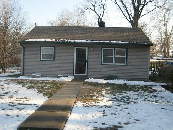 2nd image of 3521 Victoria Ave