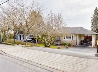 1120 Rochester Ave, Coquitlam, BC V3K2X4