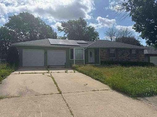 1st image of 203 Sellman St
