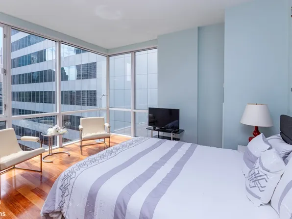 60 East 55th Street image 22 of 28