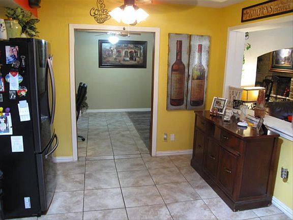 3rd image of 4422 Westhills Trl