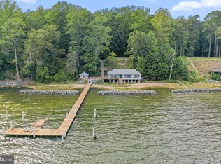 975 Wilton Creek Rd, Hartfield, VA 23071