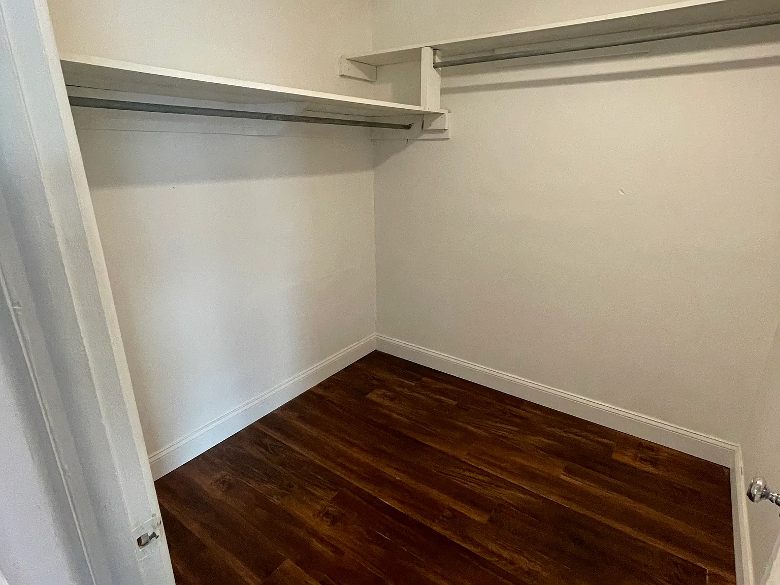 Riverbreeze Apartments — Photo 4