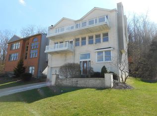 653 Pointe Benton Ln, Covington, KY 41014