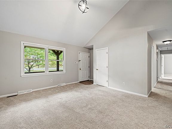 5th image of 23803 Sparrow Ct