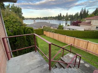 15230 20th Ave SW, Seattle, WA 98166