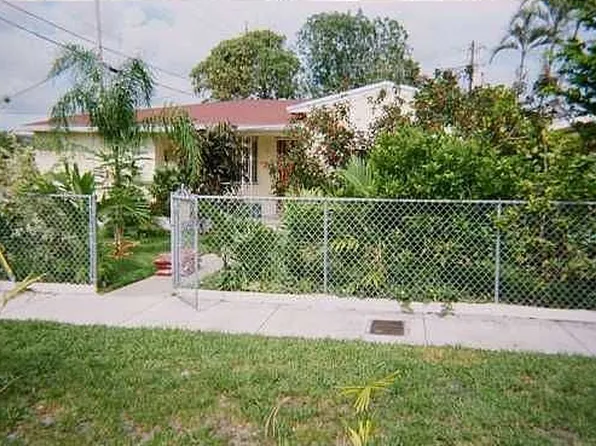 21 SW 58th Ave, Miami, FL 33144