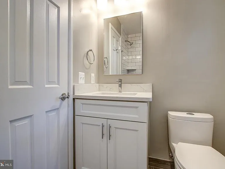 3545 S Stafford St #B2 — Photo 16