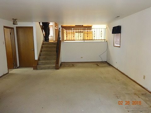 5th image of 277 Exchange Ave
