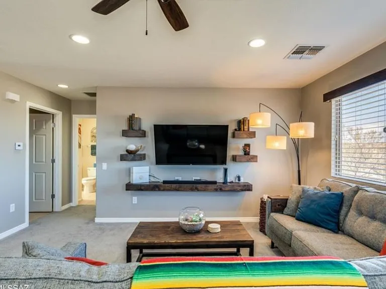 550 W Calle Sombra Linda — Photo 4