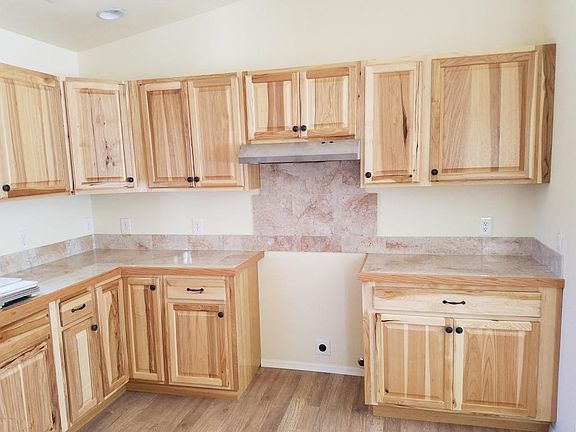 2nd image of 603 W Florida St