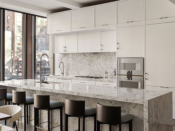 5th image of 22 Bond St #A