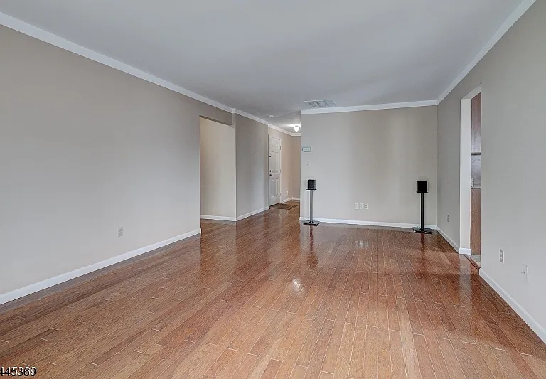 32 Rebecca Rd — Photo 4