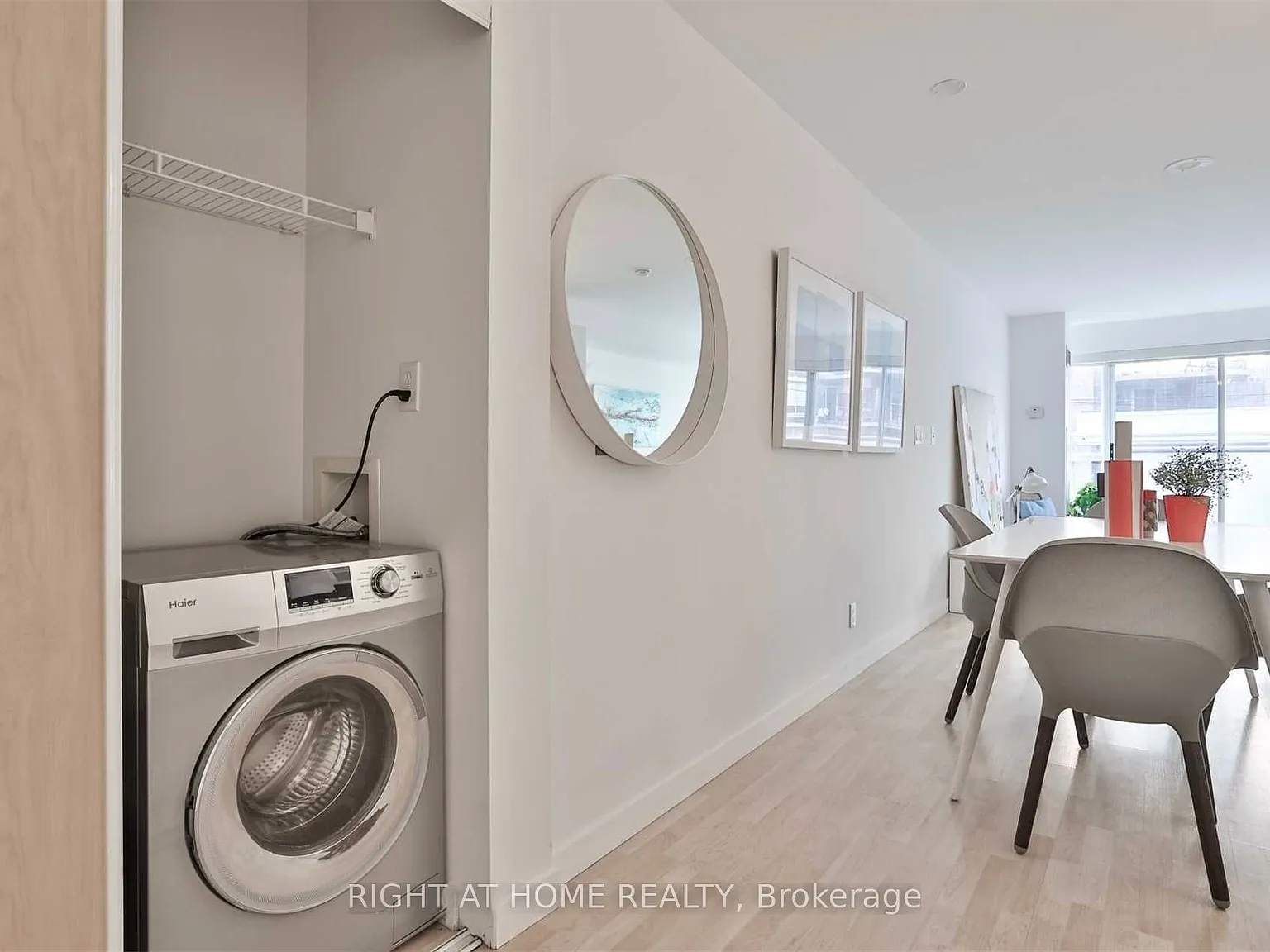 Studio, $1,850 — Photo 4