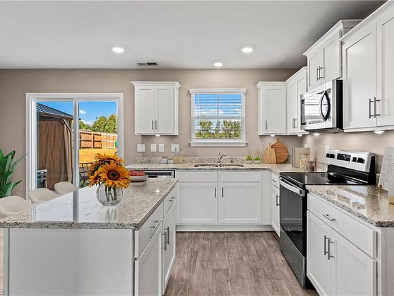 2nd image of 397 Ovada Ave
