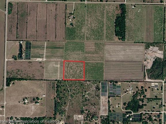 2nd image of 955 Arbuckle Creek Rd