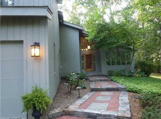 50 Buttonwood Hill Rd, Avon, CT 06001