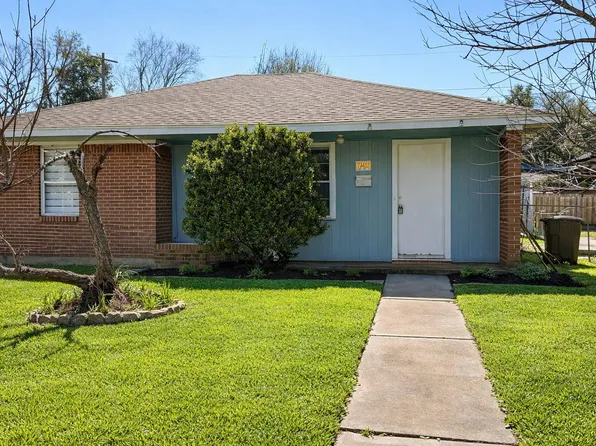 10502 Ambursen St, Houston, TX 77034