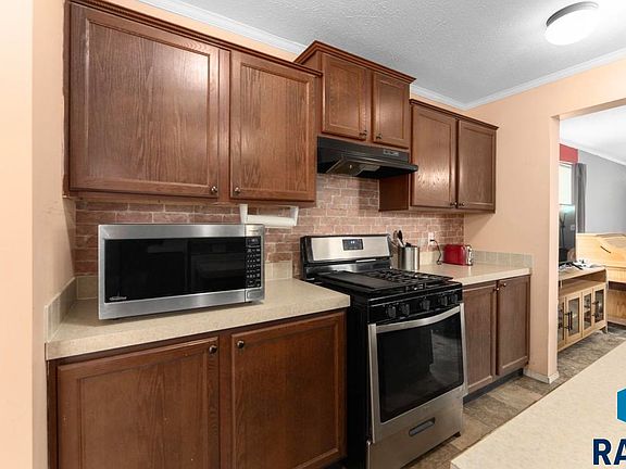 3rd image of 6013 W Flamingo Pl