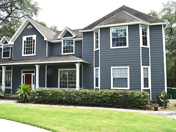 2nd image of 2518 Edgewater Dr