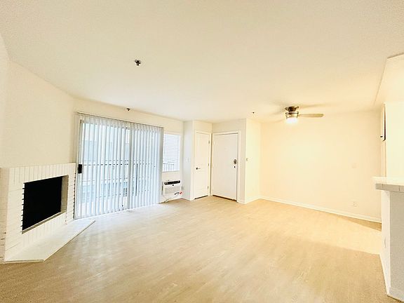 2nd image of 1415 Venice Blvd APT 305