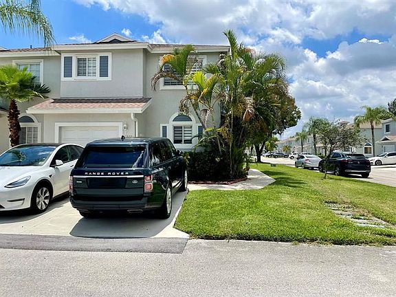 5th image of 4790 SW 14th St #4790