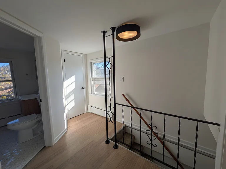 1516 Lee St — Photo 38