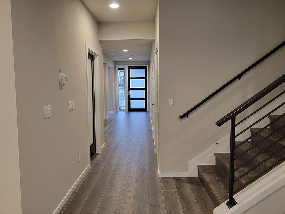 2nd image of 33246 SE Stevens St